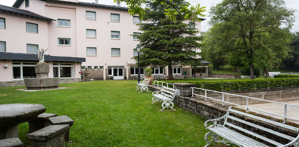Hotel La Pardina Sabiñánigo Extérieur photo