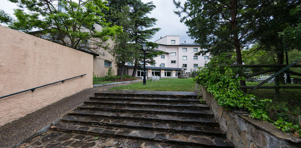 Hotel La Pardina Sabiñánigo Extérieur photo